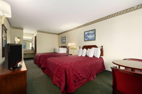 Days Inn by Wyndham Augusta/Fort Gordon image 3